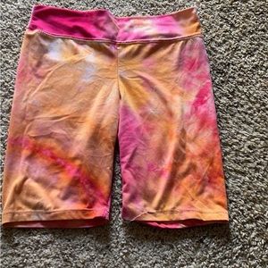 SWEET TightFit MidThigh Leggings